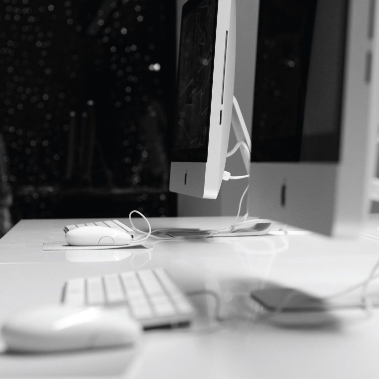 เมื่อไหร่ถึงเวลาที่ควรจะ Rebrand เพื่อปรับ Branding Design