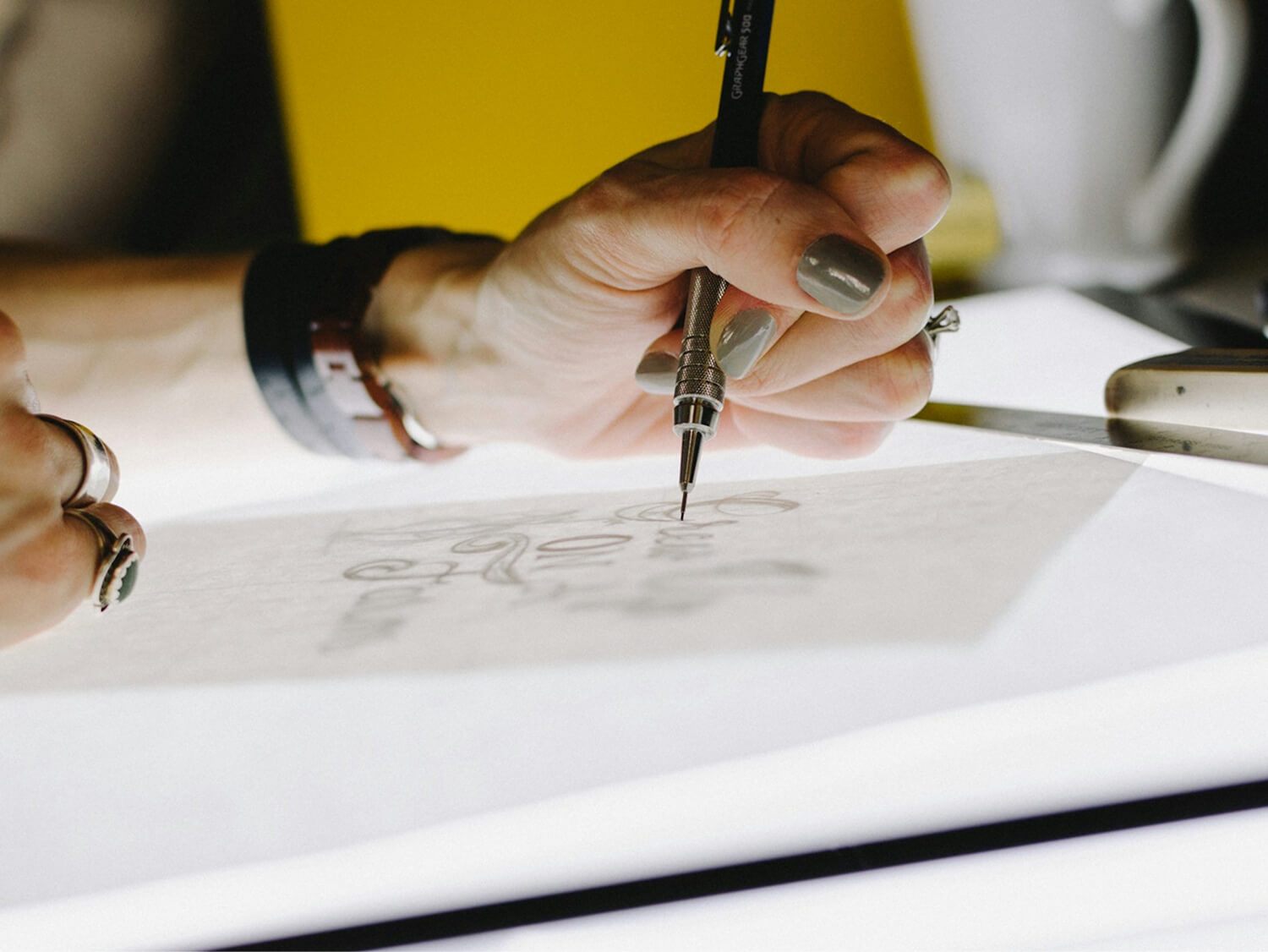 ผลงานออกแบบโดย The Design Essential (ภาพที่ 92)